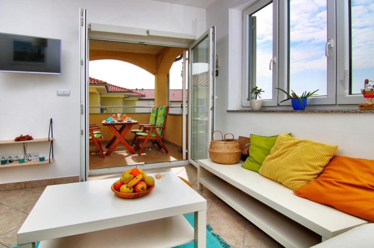Apartman Eli Smokvica Klenovica Esterno foto